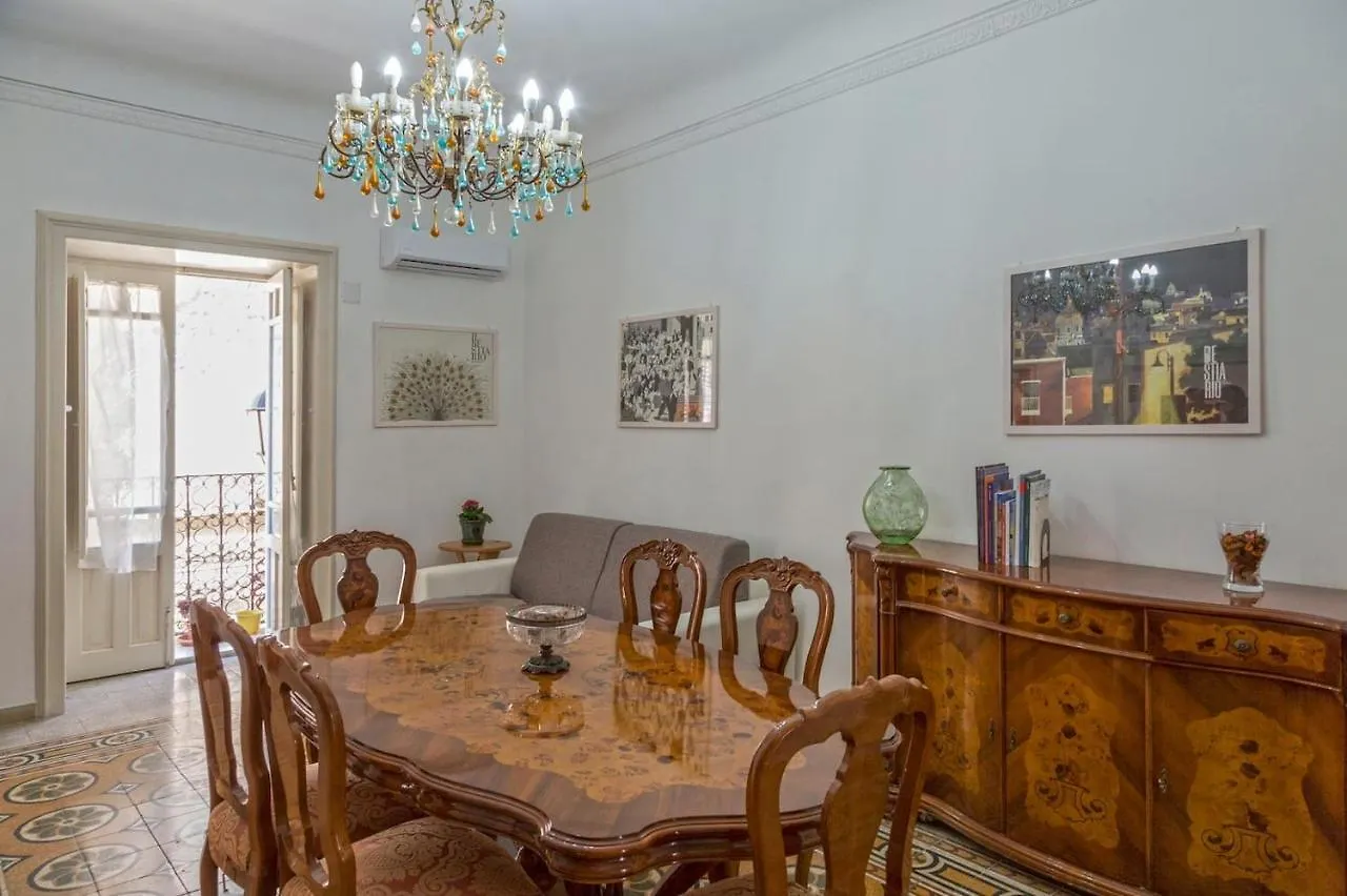 Casa Di Anna - Appartamento Nel Cuore Di Ortigia Syracuse 0*,  Italy