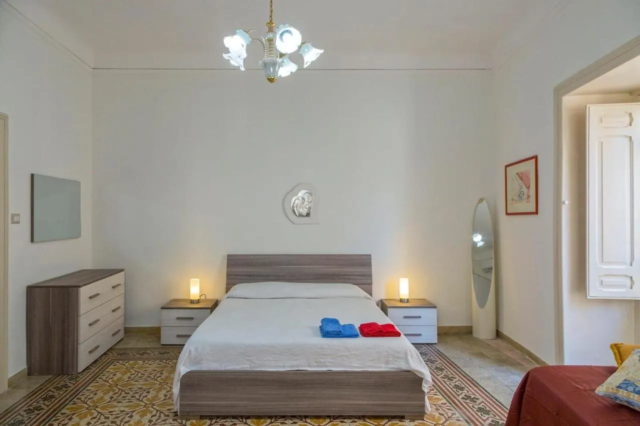 Casa Di Anna - Appartamento Nel Cuore Di Ortigia Syracuse Apartment